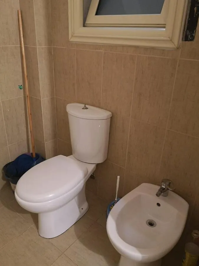 Portside Appartment With Seaview Vlorë 아파트