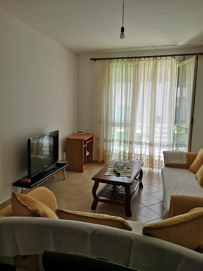 Portside Appartment With Seaview Vlore